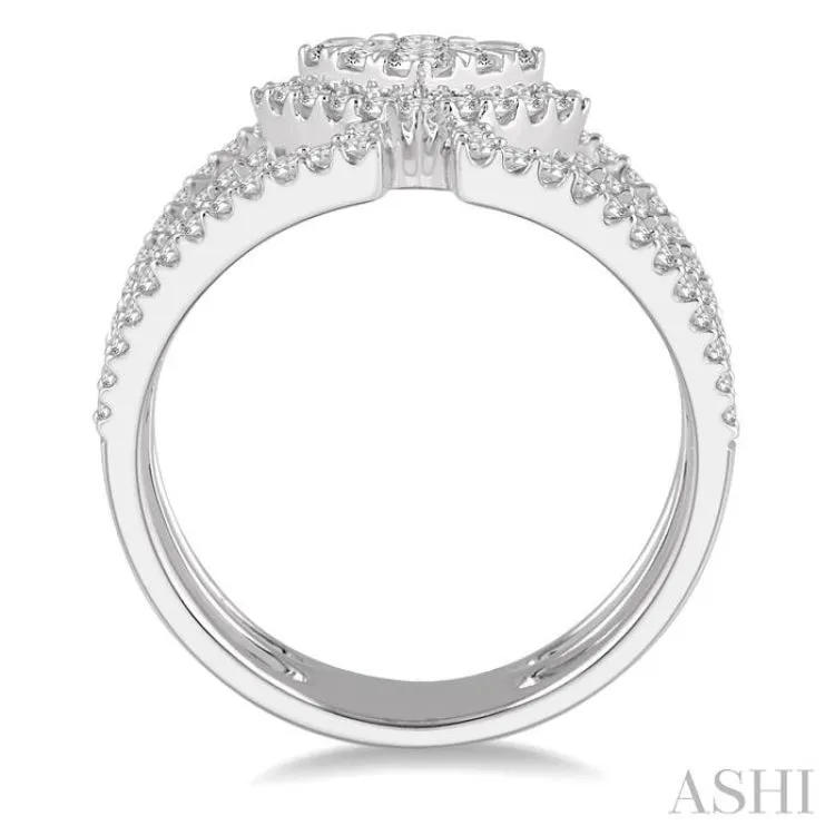 1 Ctw Cushion Shape Mount Lovebright Round Cut Diamond Ring in 14K White Gold