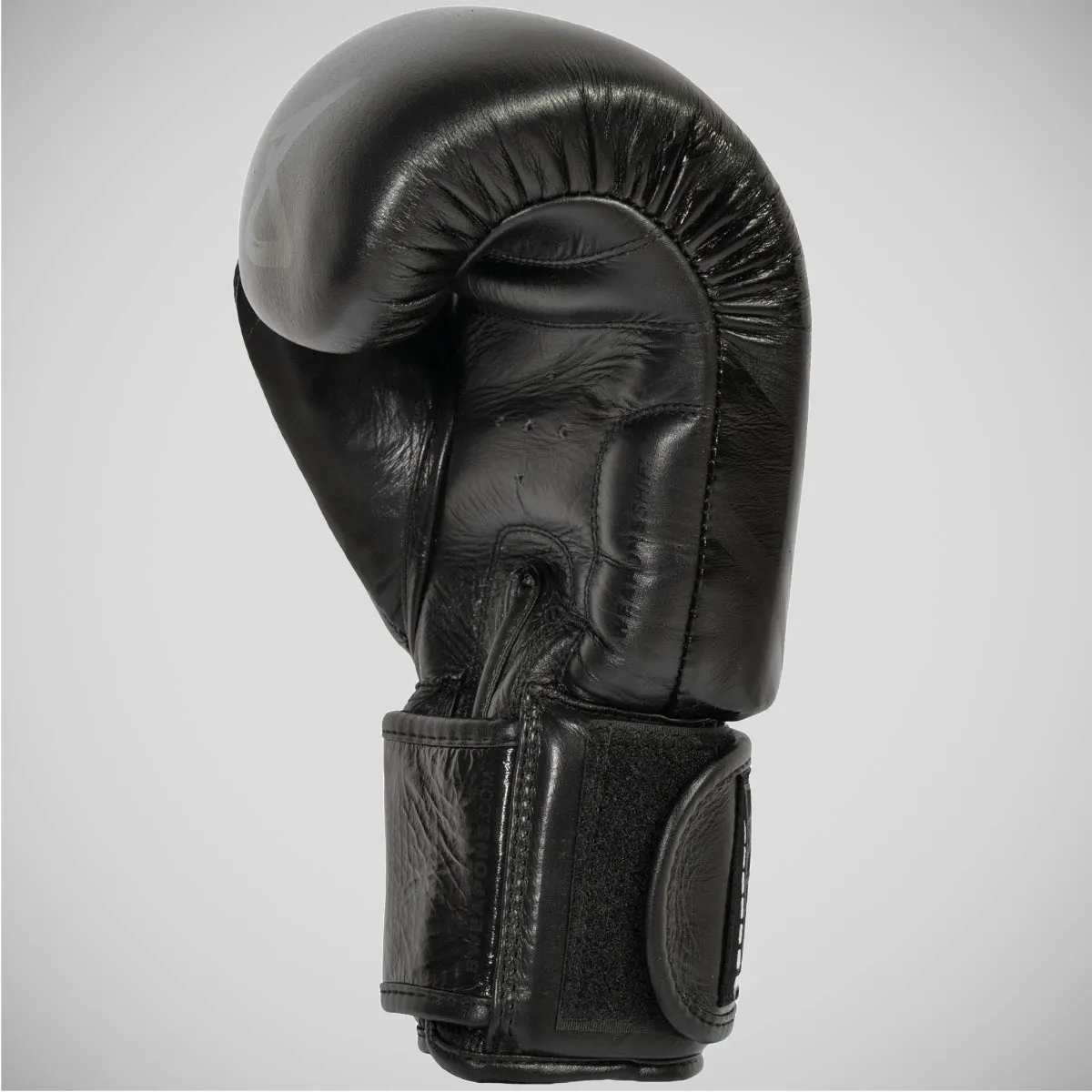 8 Weapons Shift Matt Boxing Gloves Black