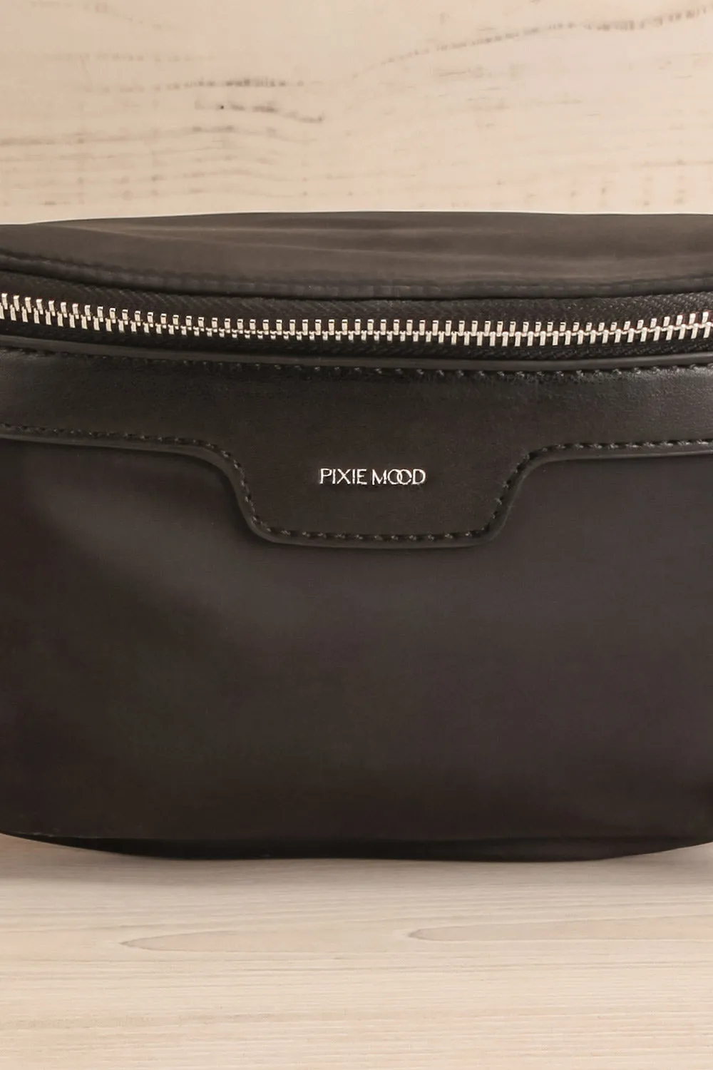 Arkham Black | Crossbody Fanny Pack