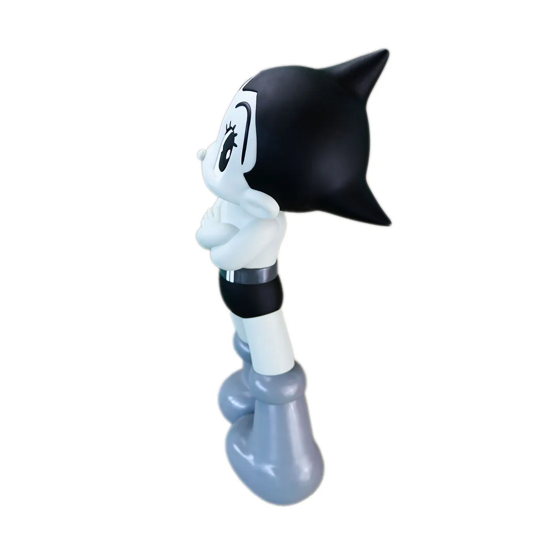 Astro Boy - Cross Arms (Black and White - PVC) - 60 cm