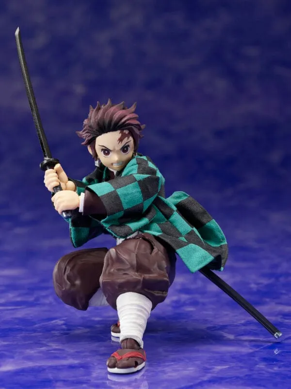 DEMON SLAYER: KIMETSU NO YAIBA [BUZZMOD.] TANJIRO KAMADO FIGURINE