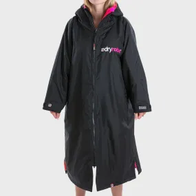 Dryrobe Advance Adults Long Sleeve Dryrobe - Black/Pink