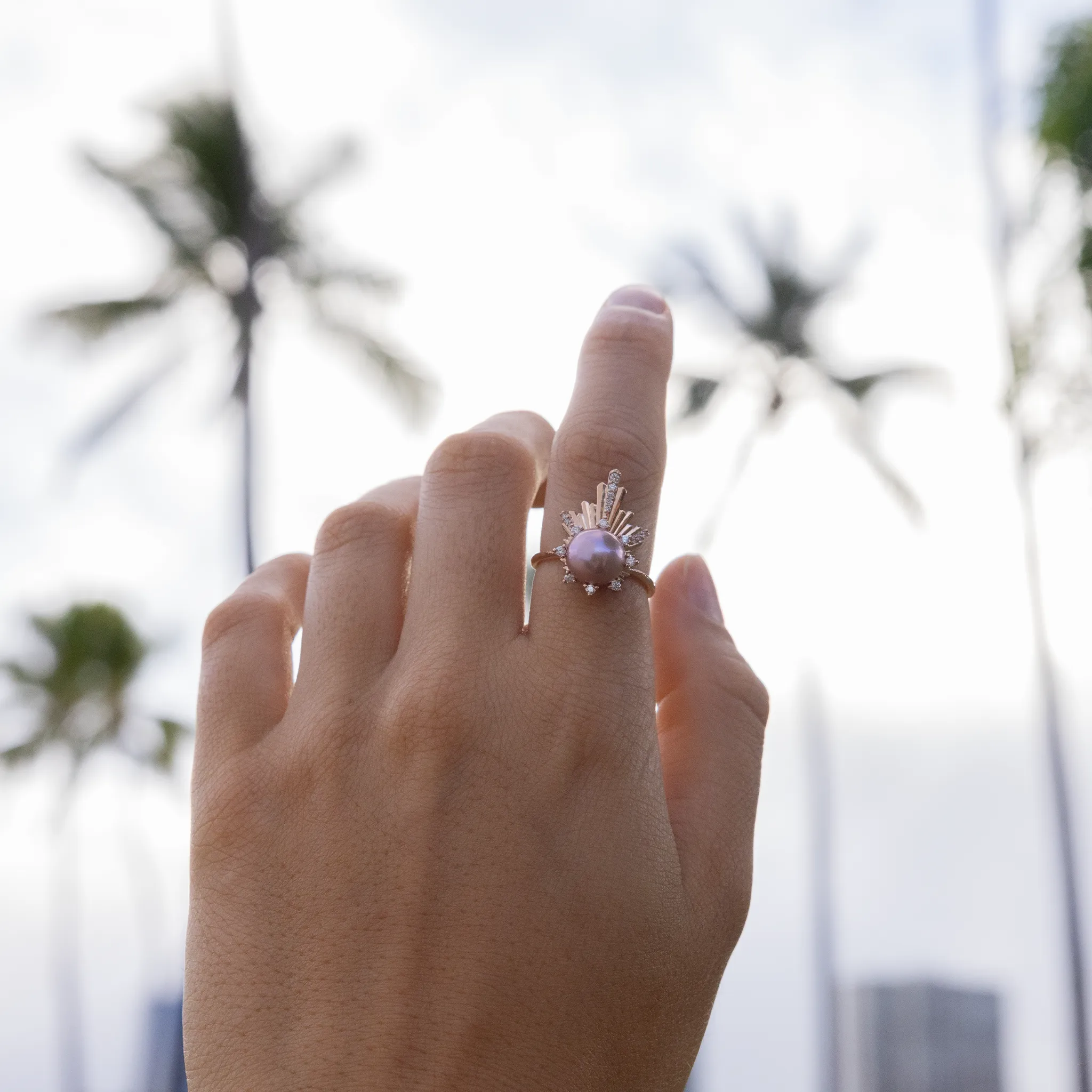 E Hoʻāla Lavender Freshwater Pearl Ring in Rose Gold with Diamonds - 21mm