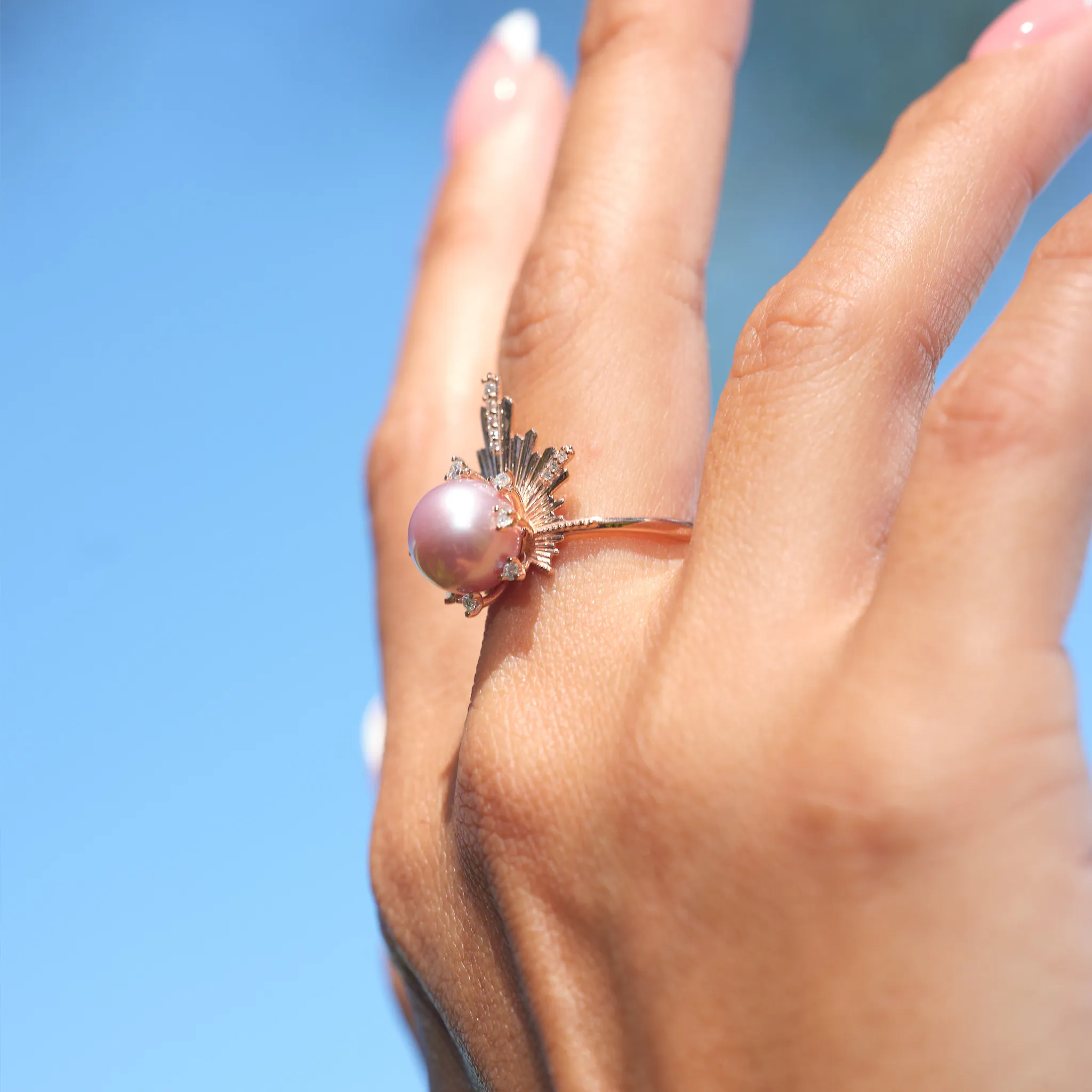 E Hoʻāla Lavender Freshwater Pearl Ring in Rose Gold with Diamonds - 21mm