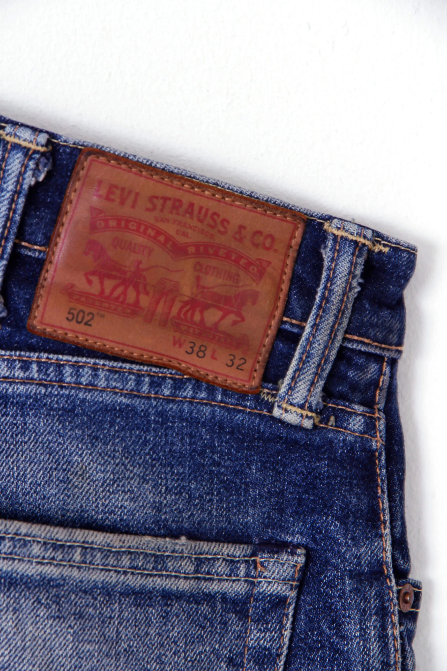 Levi Strauss Jeans - 38x32