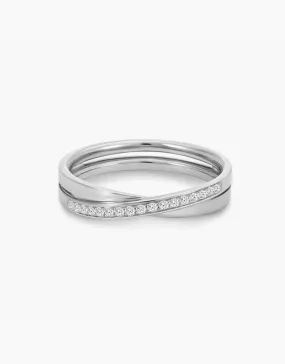 LVC Desirio Cross Wedding Band with Diamonds