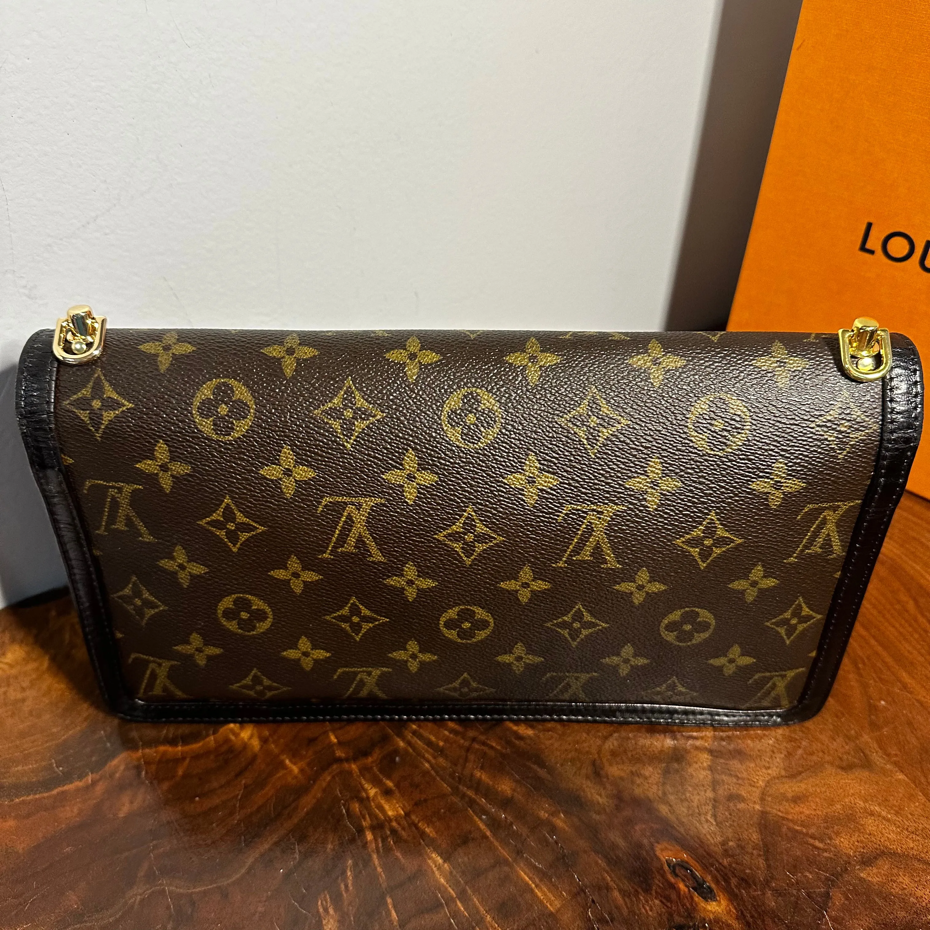 The Crane - Vintage Monogram LV Shoulder Bag